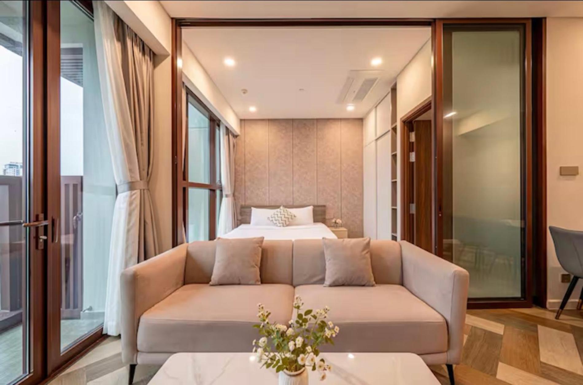 The Metropole Complex Opera-galleria-crest TP. Hồ Chí Minh